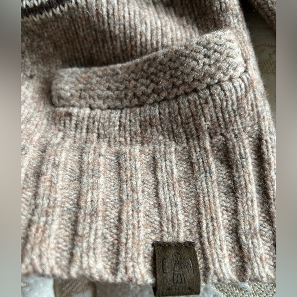 TNA 100% Lamb Wool Cowichan Sweater (Girl) - Picture 8 of 9